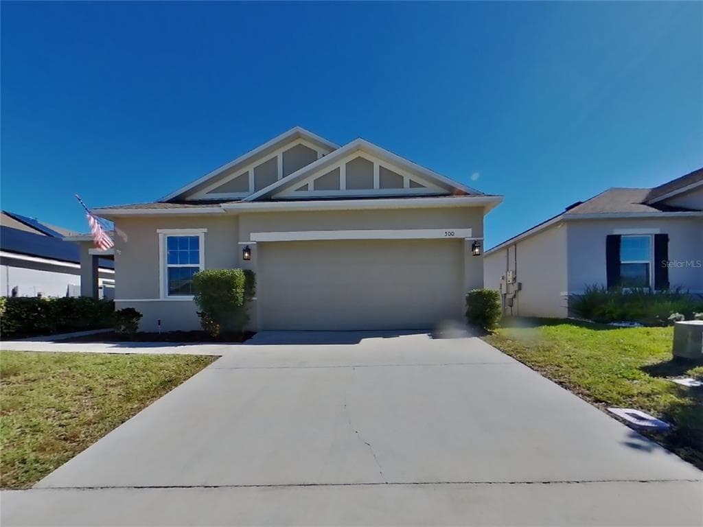 500 PINECREST LOOP DAVENPORT, FL 33837