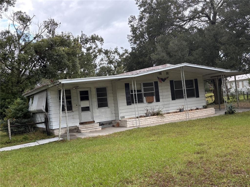 8105 CINDY DRIVE ZEPHYRHILLS, FL 33540