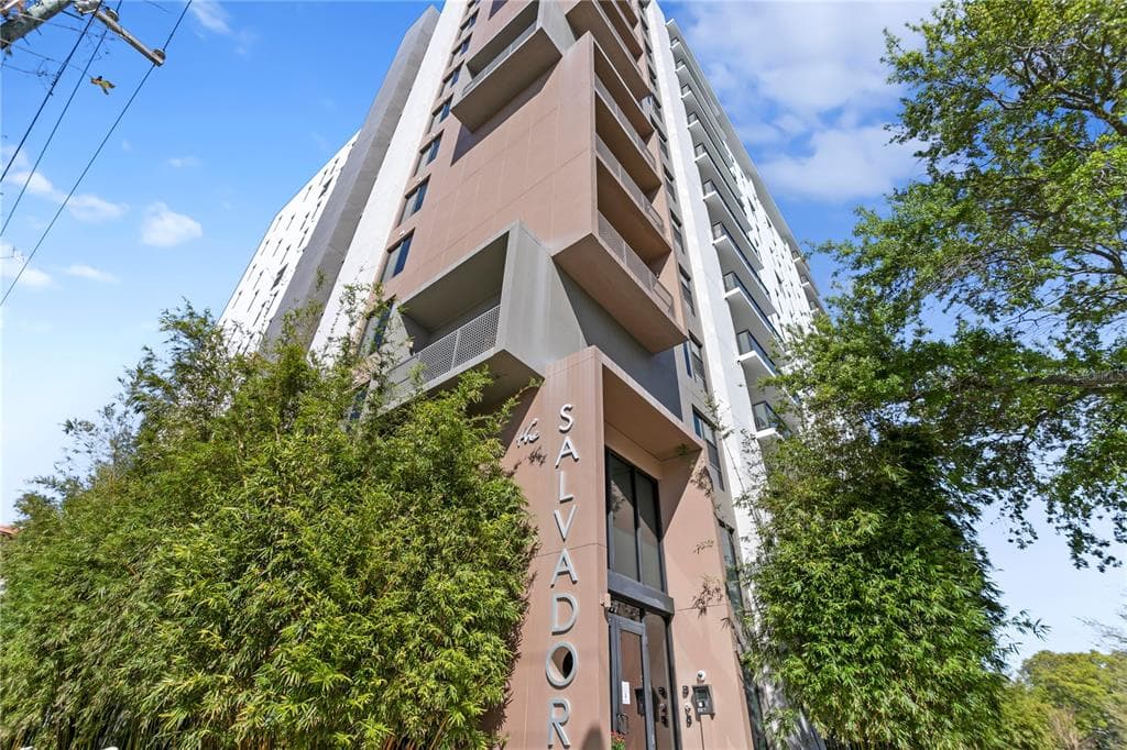 199 DALI BOULEVARD UNIT PH-2 ST PETERSBURG, FL 33701