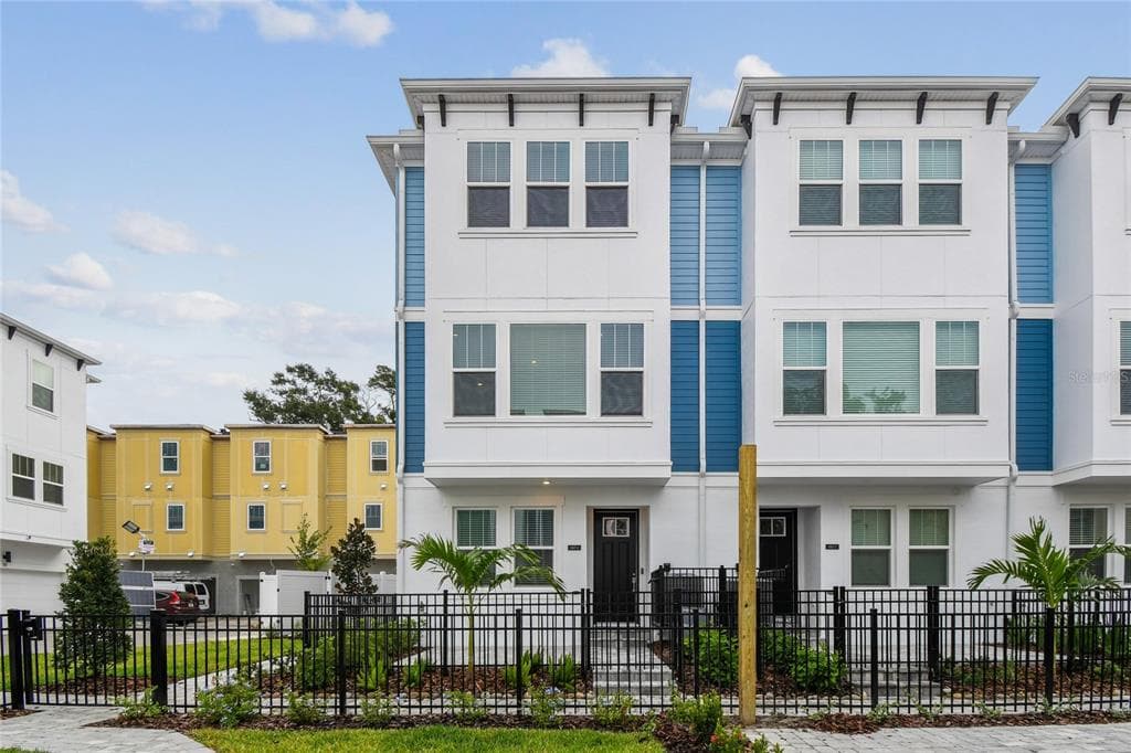 6605 N NEBRASKA AVENUE UNIT 6 TAMPA, FL 33604