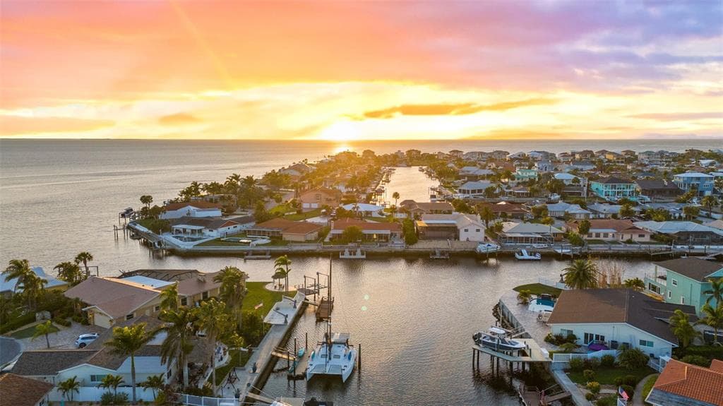 3711 FLORAMAR TERRACE NEW PORT RICHEY, FL 34652