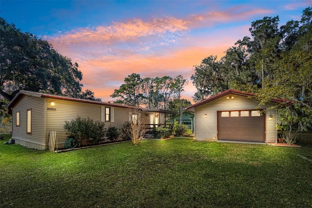 21260 & 21280 NE 146TH PLACE FORT MC COY, FL 32134