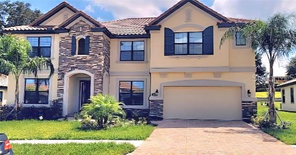 1679 VIA LAGO DRIVE LAKELAND, FL 33810
