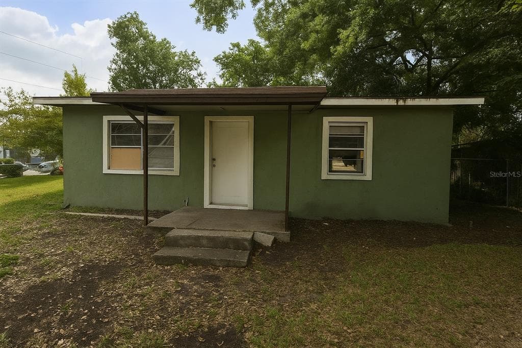 10102 N 21ST STREET TAMPA, FL 33612