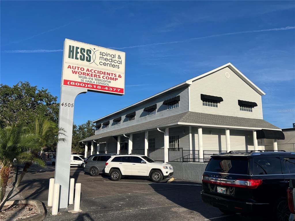 4505 TOWN N COUNTRY BOULEVARD TAMPA, FL 33615