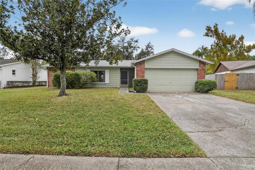 5012 OAKSHIRE DRIVE TAMPA, FL 33625