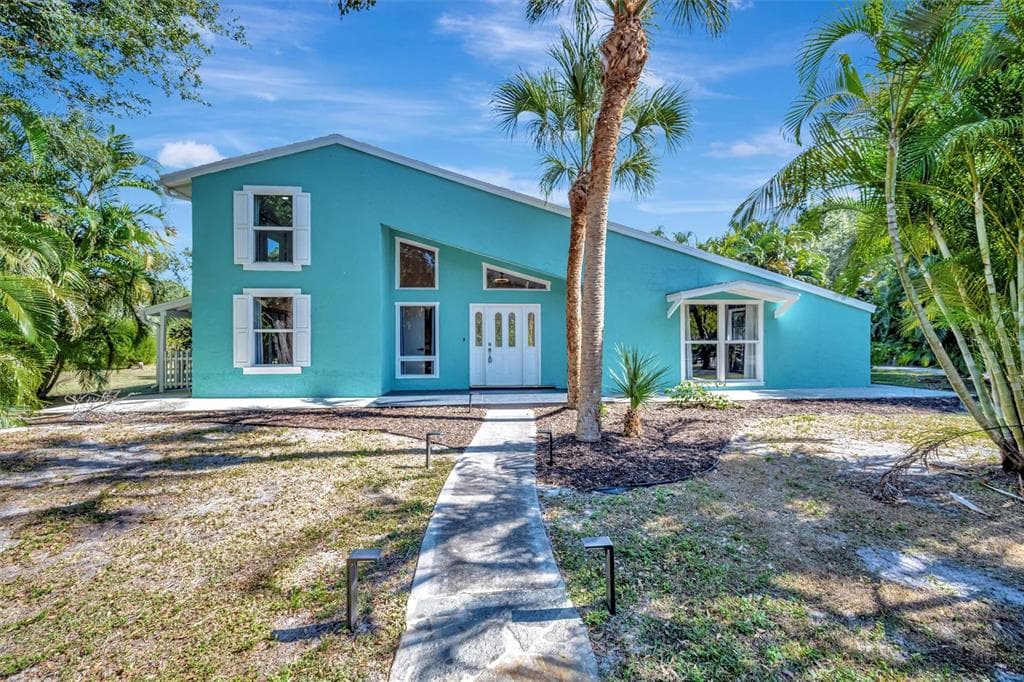 403 LONGBOW TRAIL OSPREY, FL 34229