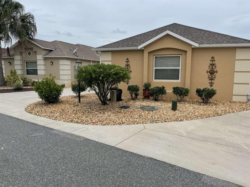 1067 CARVER COURT THE VILLAGES, FL 32163
