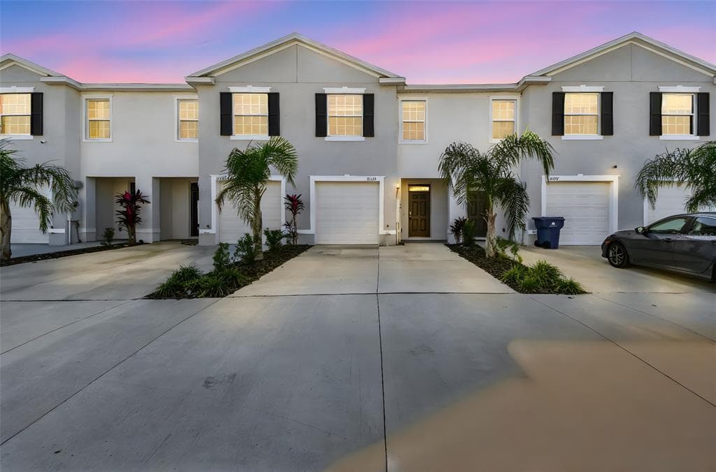 32173 TURTLE GRACE LOOP WESLEY CHAPEL, FL 33545