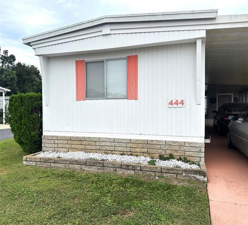 9790 66TH STREET N UNIT 444 PINELLAS PARK, FL 33782