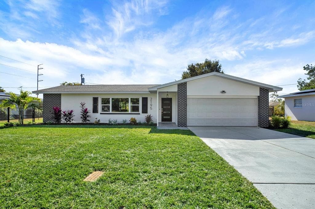 2195 ACADEMY DRIVE CLEARWATER, FL 33764