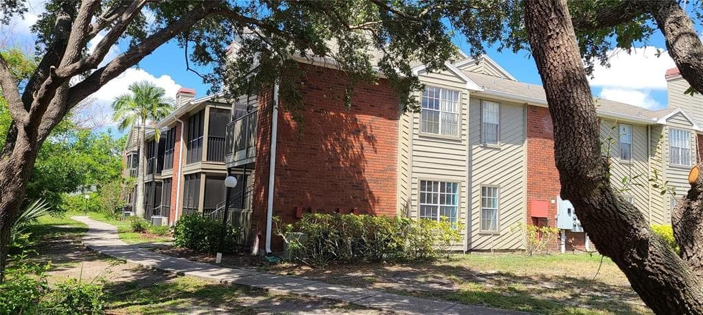 9100 DR MARTIN LUTHER KING JR STREET N UNIT 317 ST PETERSBURG, FL 33702
