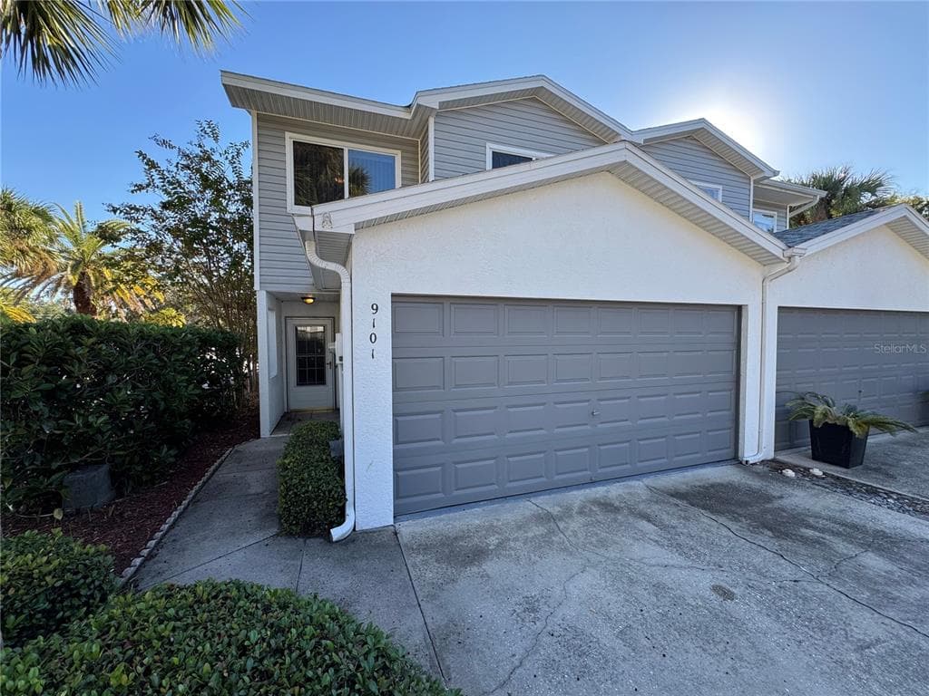 9101 JAKES PATH LARGO, FL 33771