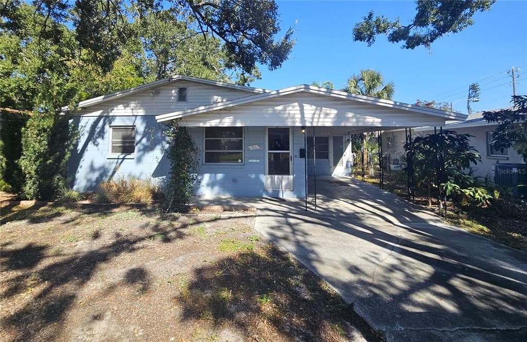 511 46TH AVENUE N ST PETERSBURG, FL 33703