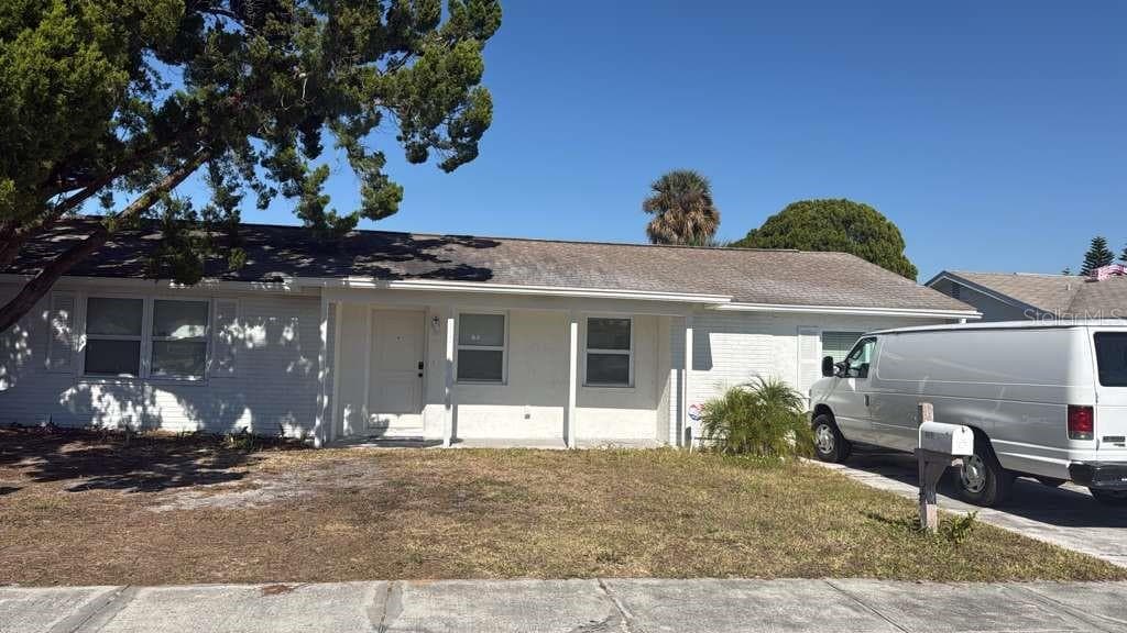 6205 SEABREEZE DRIVE PORT RICHEY, FL 34668