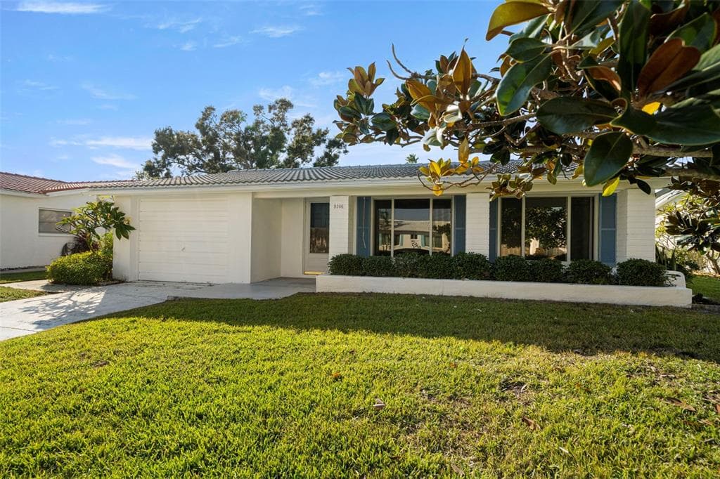 9306 42ND STREET N PINELLAS PARK, FL 33782