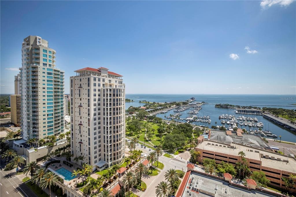 100 1ST AVENUE N UNIT 1804 ST PETERSBURG, FL 33701
