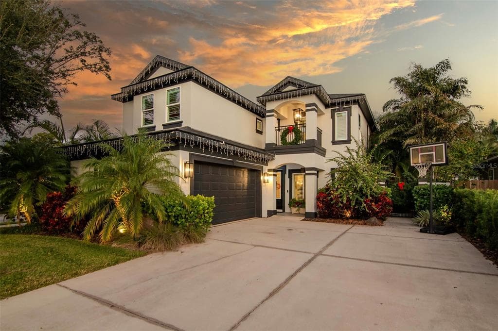 3902 S DREXEL AVENUE TAMPA, FL 33611