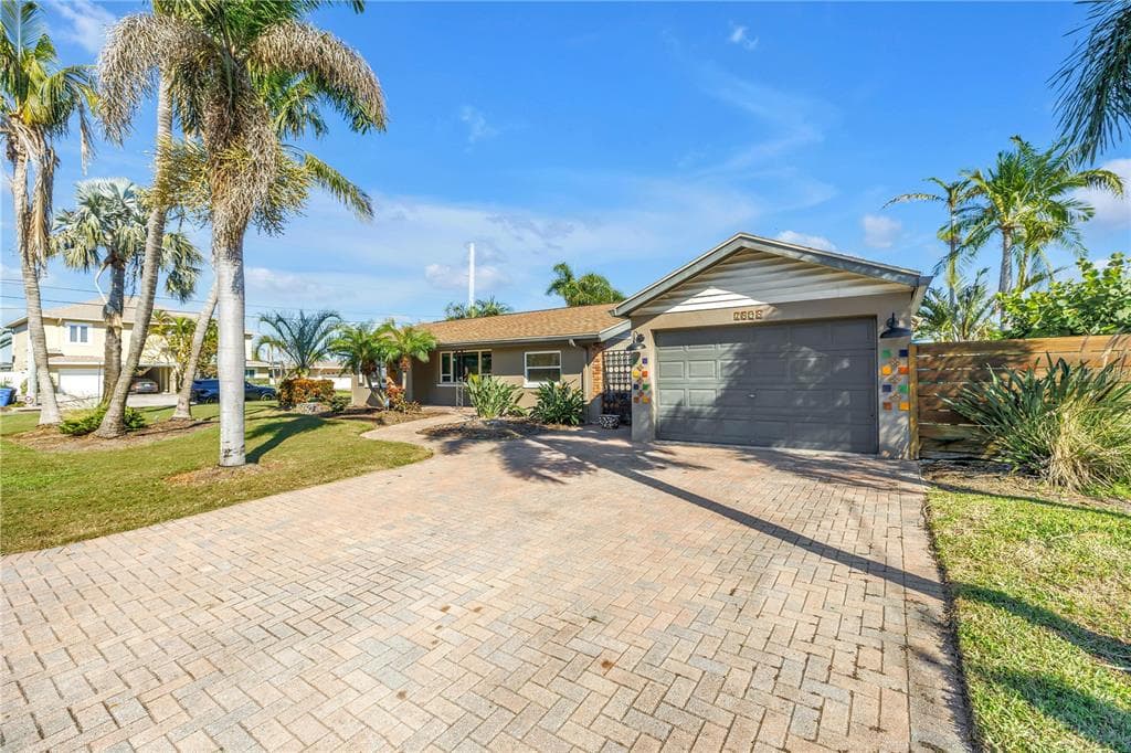 7898 CAUSEWAY BOULEVARD N ST PETERSBURG, FL 33707