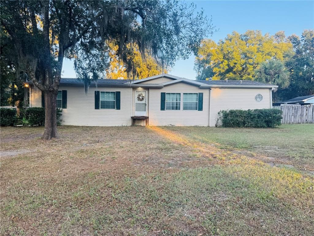 10603 SKEWLEE GARDENS DRIVE THONOTOSASSA, FL 33592