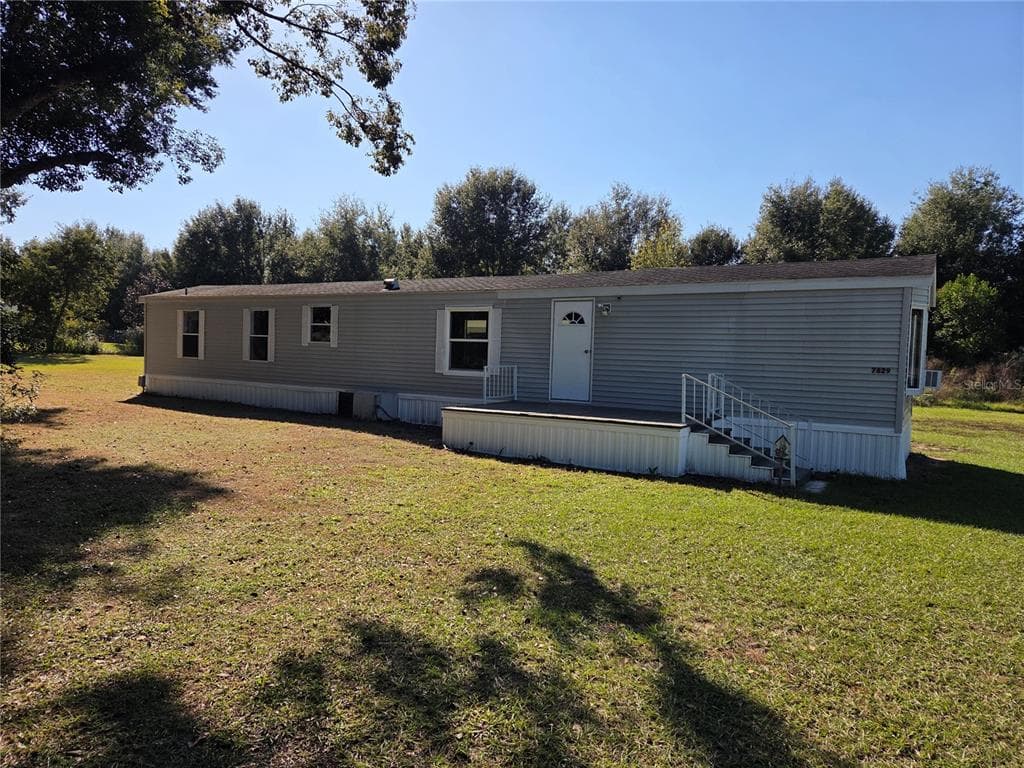 7829 WAYFARER DRIVE ZEPHYRHILLS, FL 33541