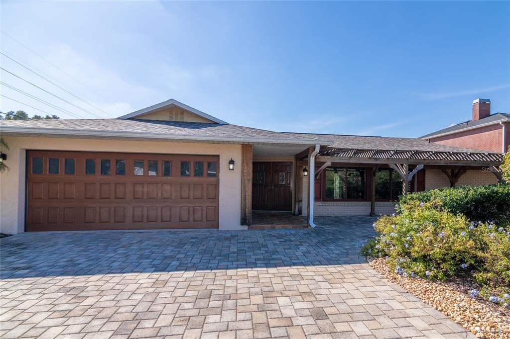 2995 LAKE SAXON DRIVE LAND O LAKES, FL 34639