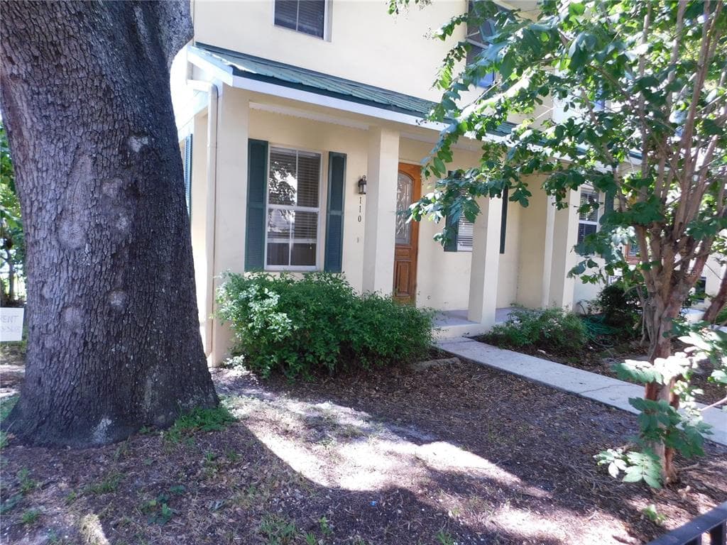 110 KEY HAVEN COURT TAMPA, FL 33606
