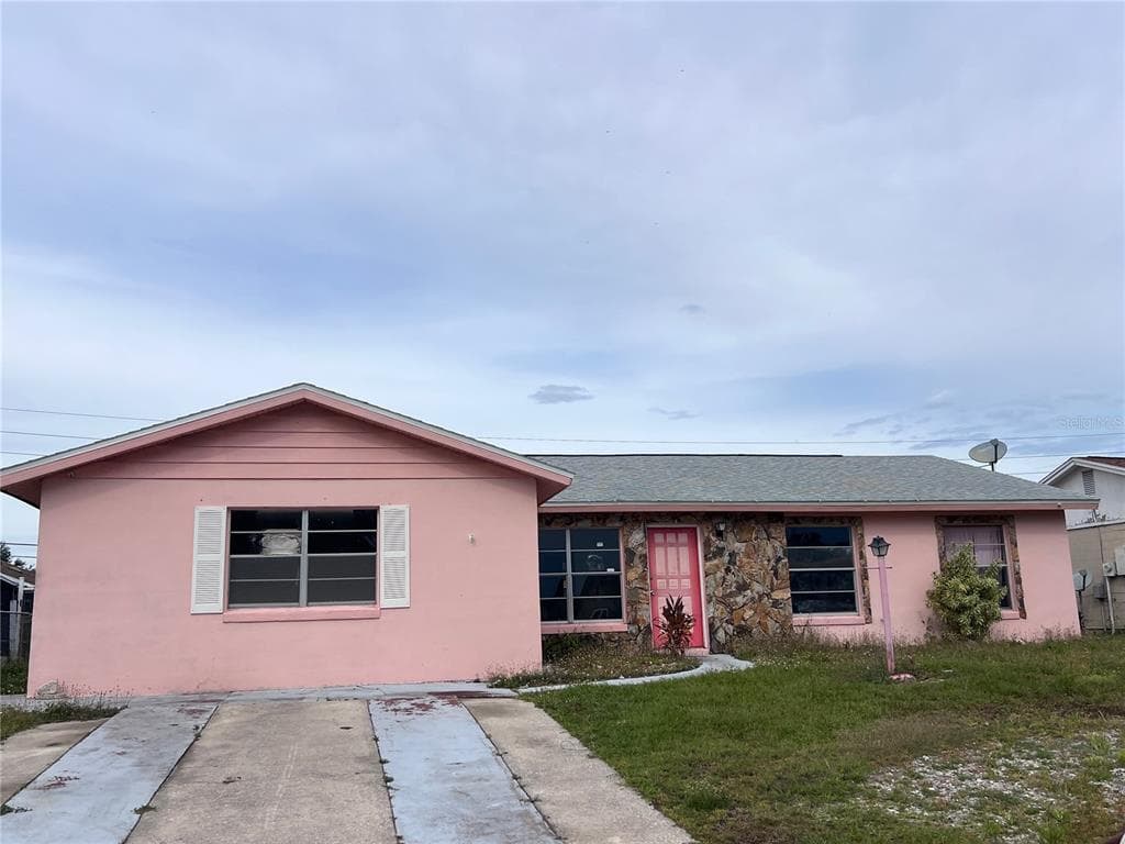 109 CITRUS DRIVE KISSIMMEE, FL 34743