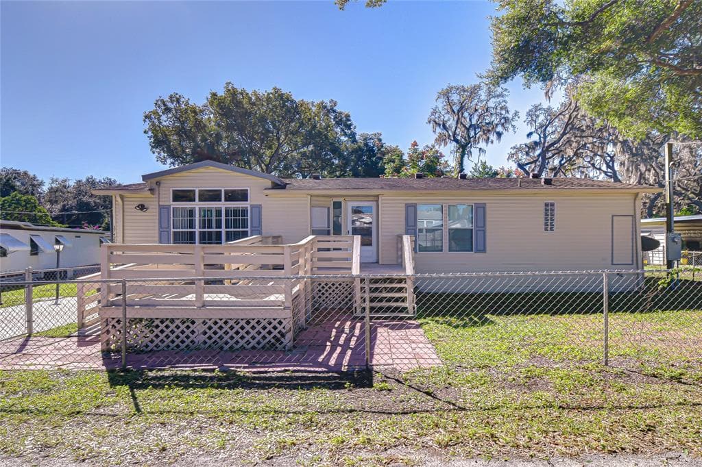 37428 LUPINE DRIVE ZEPHYRHILLS, FL 33541