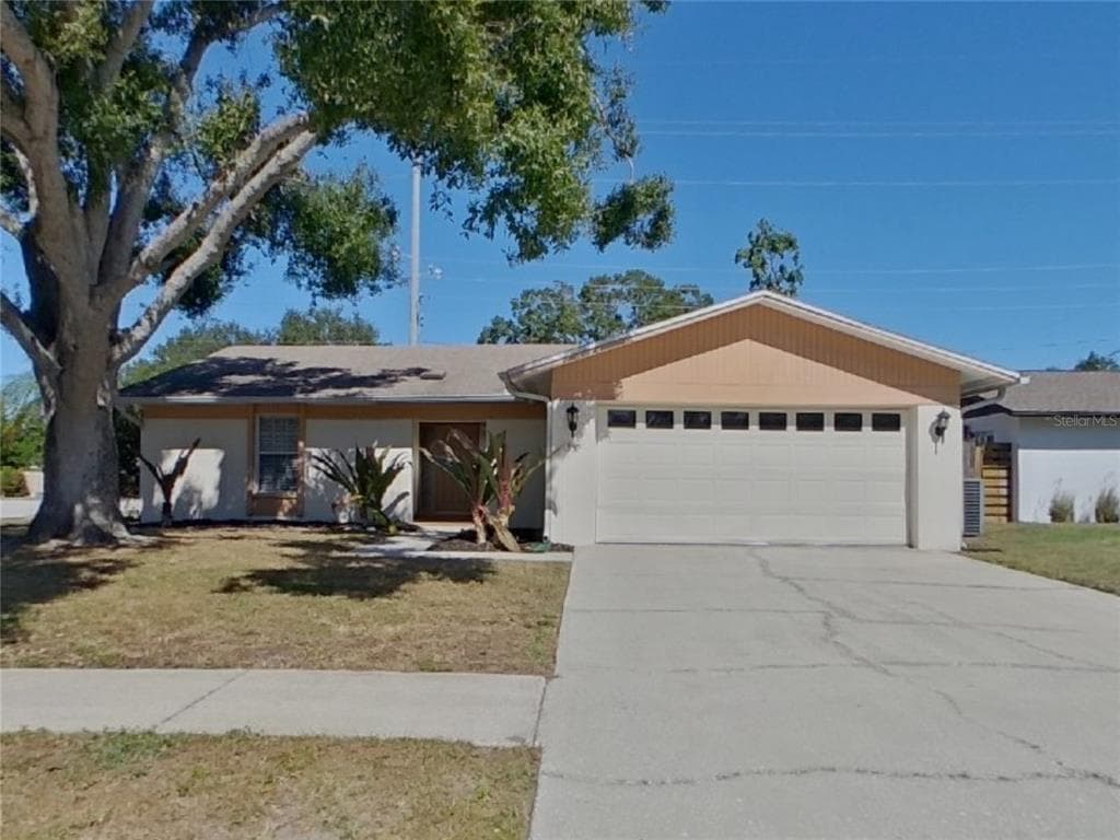 1906 RADCLIFFE DRIVE N CLEARWATER, FL 33763