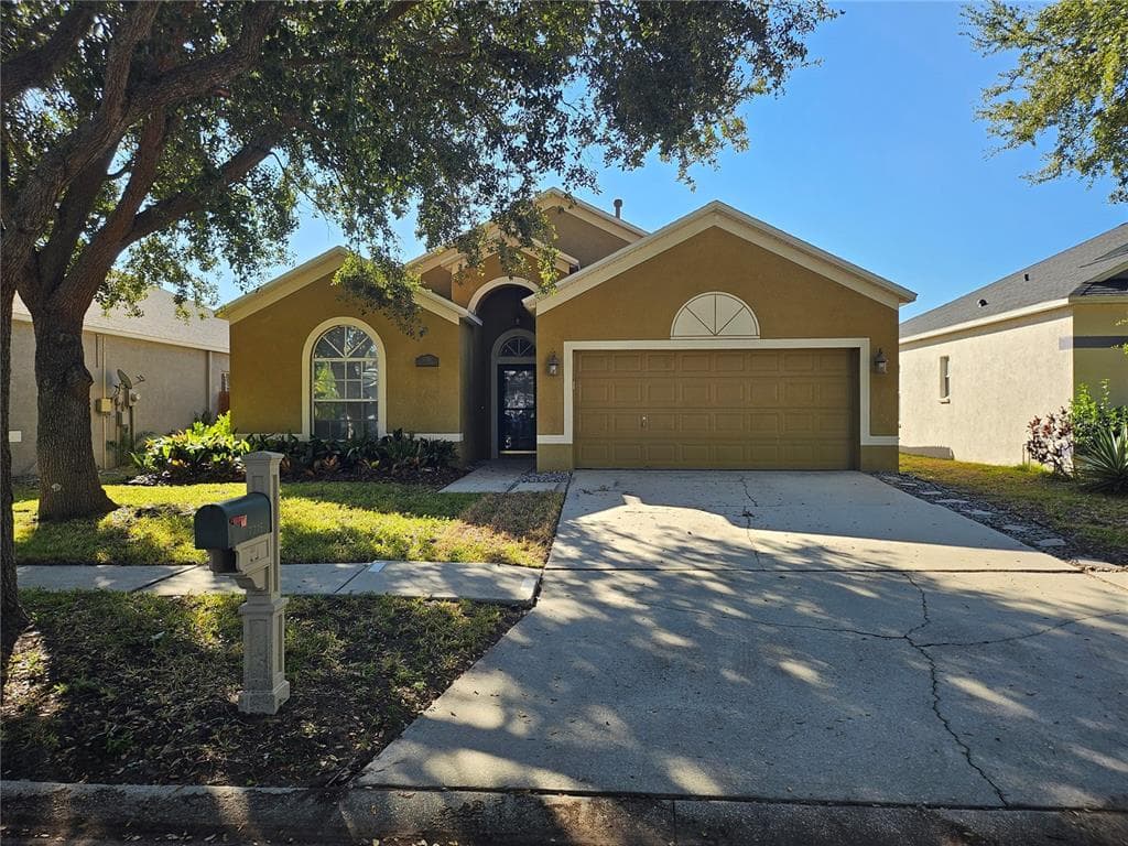 7715 BRISTOL PARK DRIVE APOLLO BEACH, FL 33572