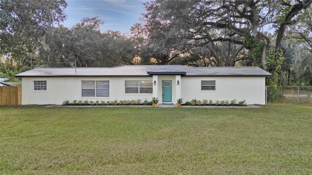 4905 NESMITH ROAD PLANT CITY, FL 33567