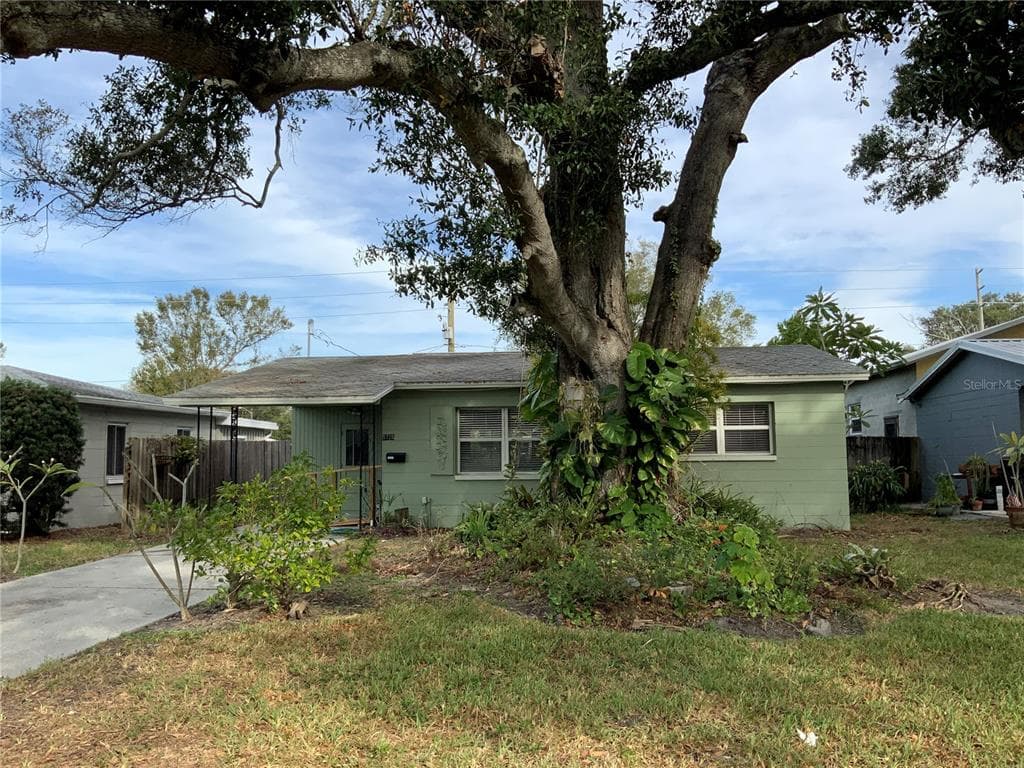 5725 3RD AVENUE N ST PETERSBURG, FL 33710