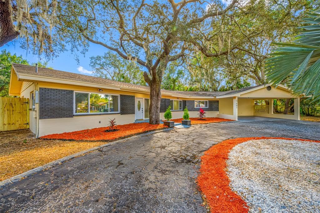 7601 PINE HILL DRIVE