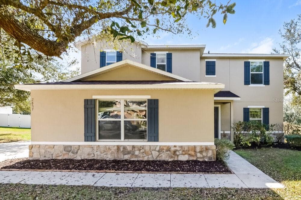 2857 BREEZY MEADOW ROAD APOPKA, FL 32712