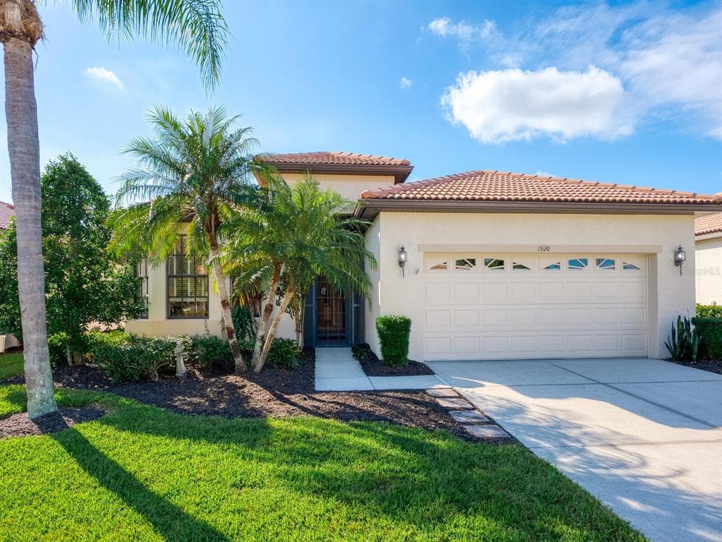 1920 BATELLO DRIVE VENICE, FL 34292