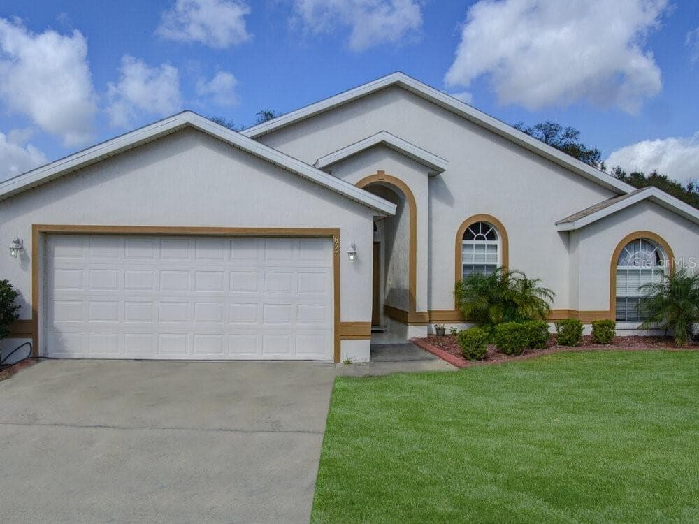 827 SUMMER GLEN DRIVE WINTER HAVEN, FL 33880