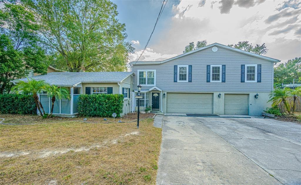 12510 FOREST HILLS DRIVE
