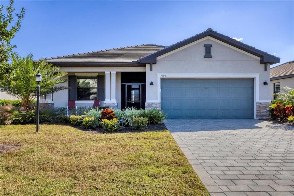 5129 MARINA BASIN COURT BRADENTON, FL 34211