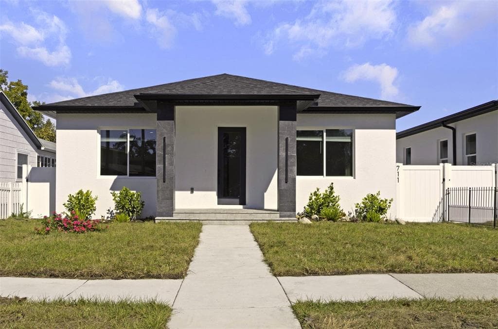 711 42ND AVENUE S ST PETERSBURG, FL 33705