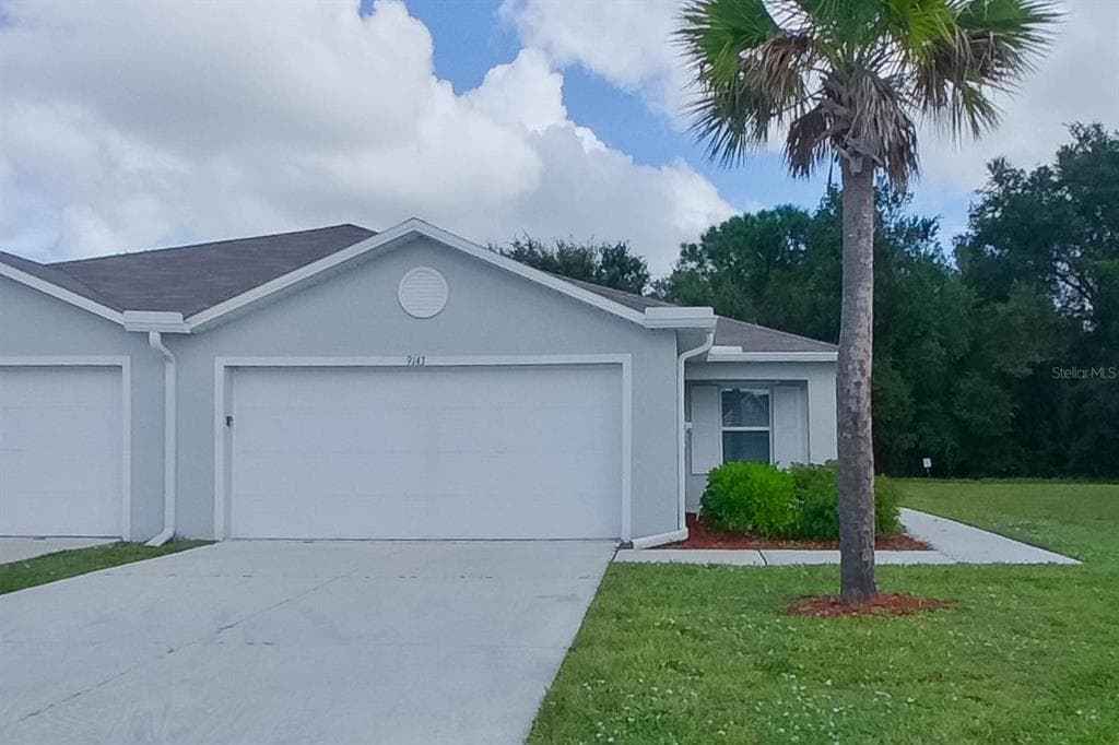 9143 AEGEAN CIRCLE LEHIGH ACRES, FL 33936