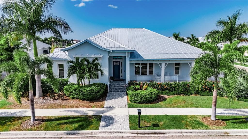 5720 TYBEE ISLAND DRIVE APOLLO BEACH, FL 33572