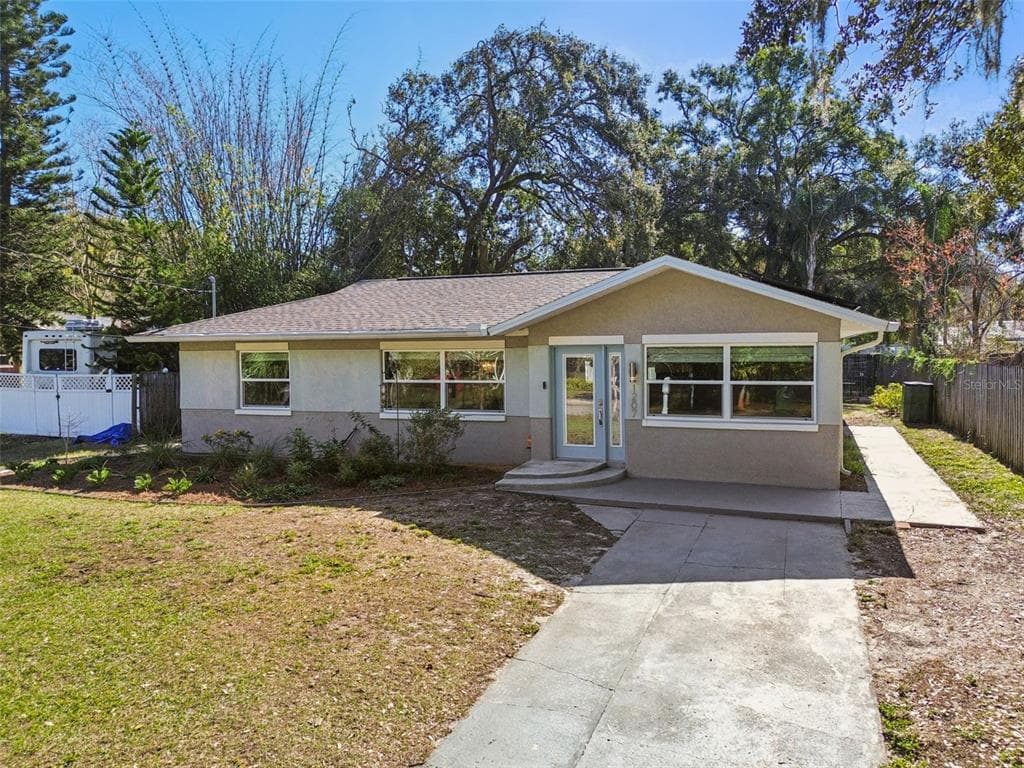 1207 E CRAWFORD STREET TAMPA, FL 33604