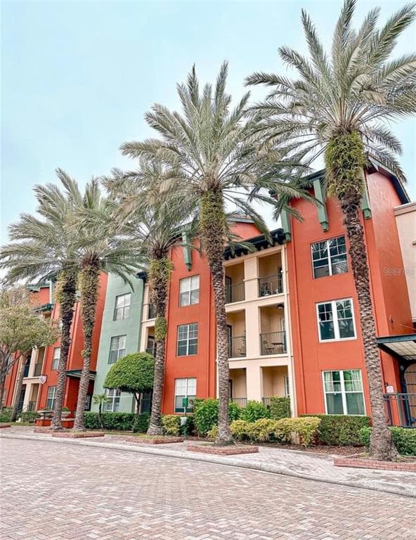 2320 W AZEELE STREET UNIT 324 TAMPA, FL 33609