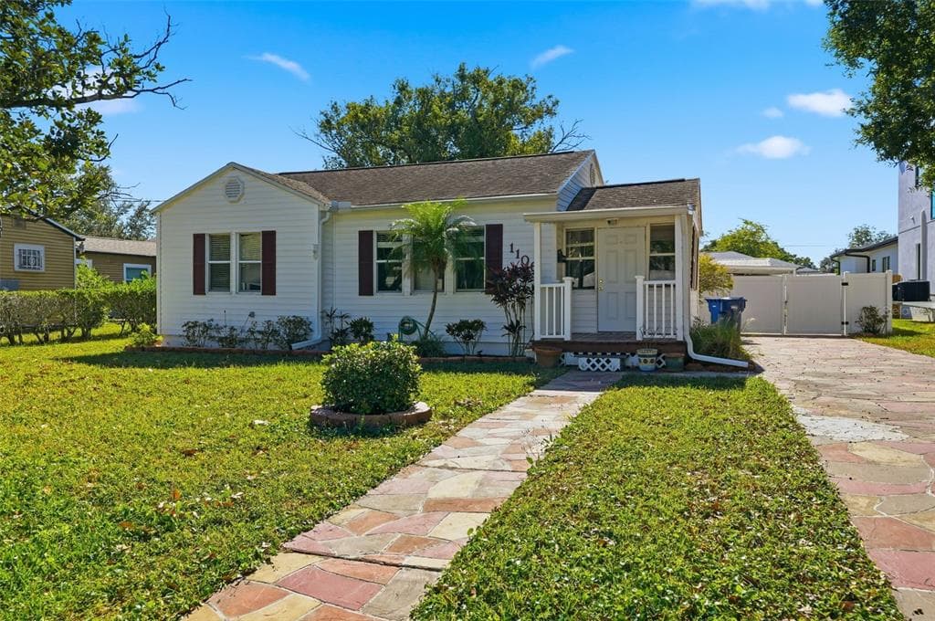 1106 W PENINSULAR STREET TAMPA, FL 33603
