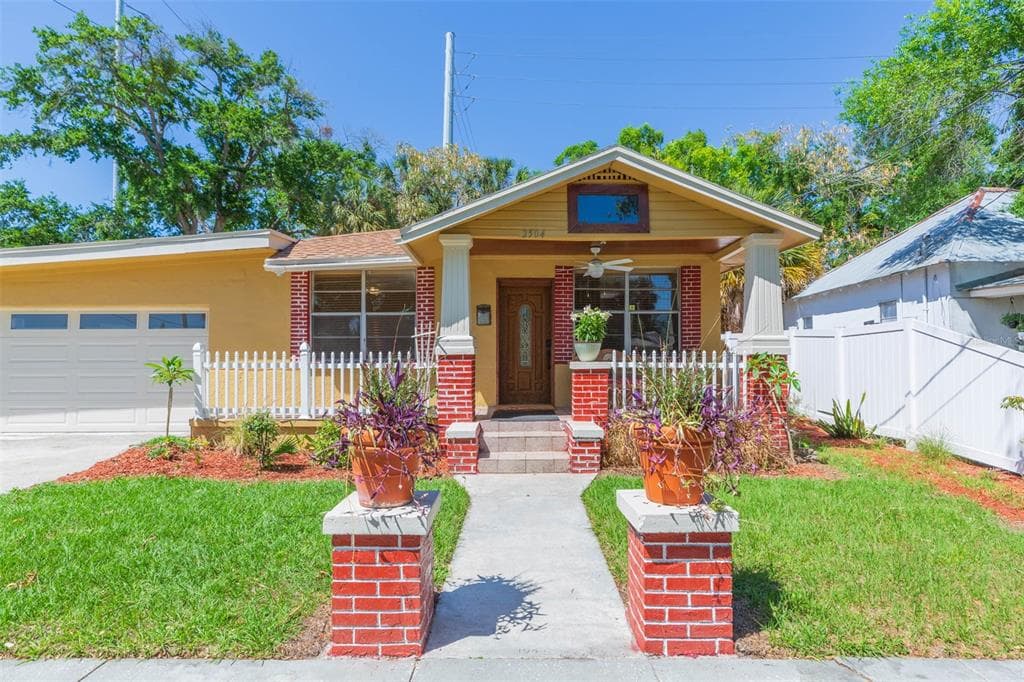2504 E 12TH AVE TAMPA, FL 33605