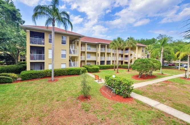 2690 CORAL LANDINGS BOULEVARD UNIT 125 PALM HARBOR, FL 34684