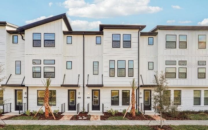 15375 HAMLIN PARK DRIVE WINTER GARDEN, FL 34787