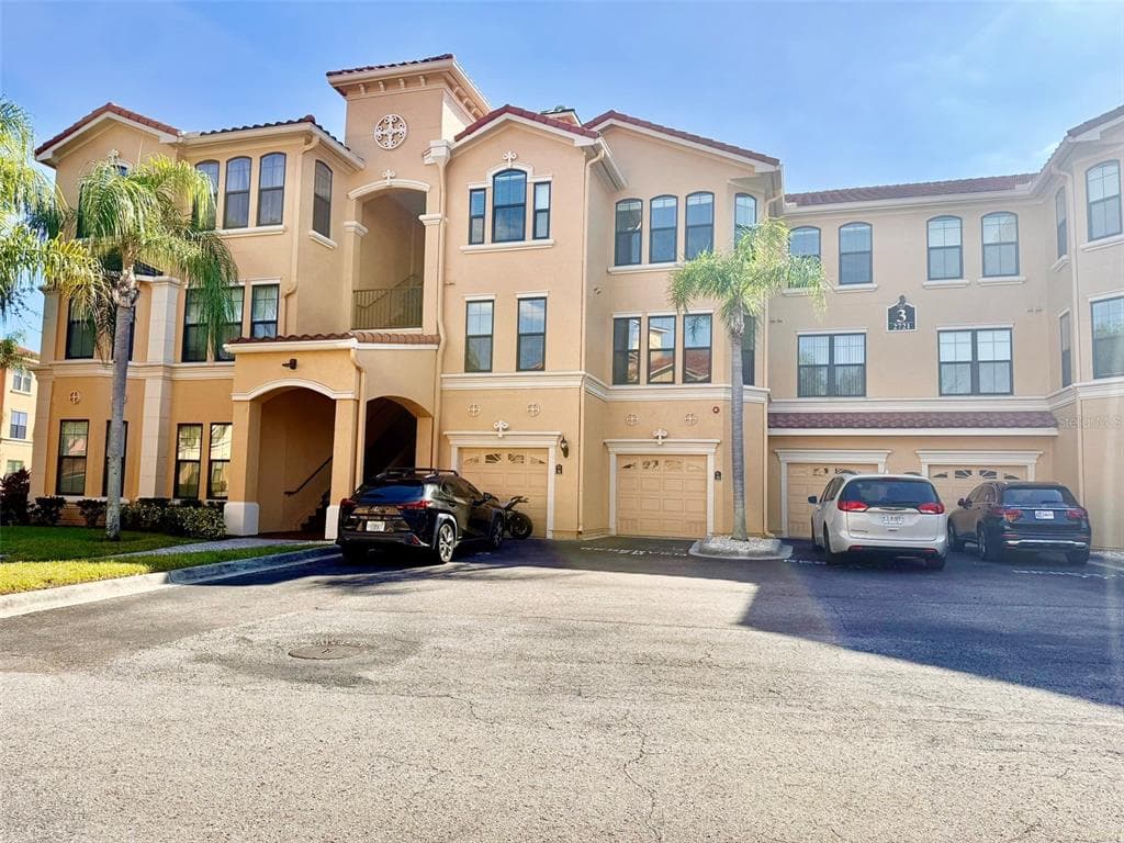 2721 VIA MURANO UNIT 335 CLEARWATER, FL 33764