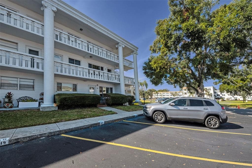2453 BRAZILIA DRIVE UNIT 47 CLEARWATER, FL 33763